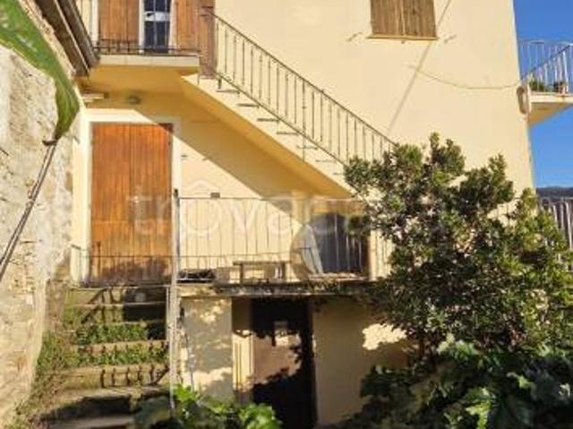 Appartamento in vendita a Davagna, Liguria