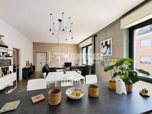 Villa Schiera in vendita a Meda, Lombardia