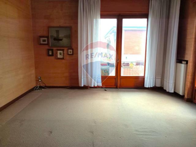 Appartamento in vendita a Mede, Lombardia