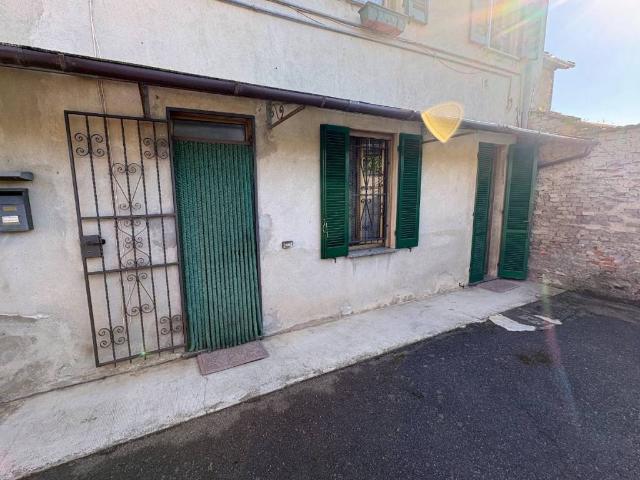 Appartamento in vendita a Mede, Lombardia