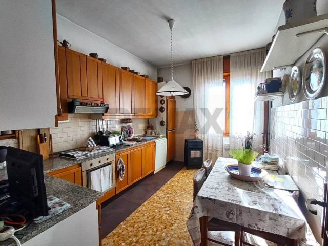 Appartamento in vendita a Mede, Lombardia