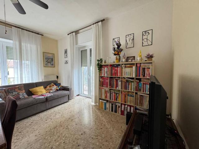Appartamento in vendita a Mede, Lombardia