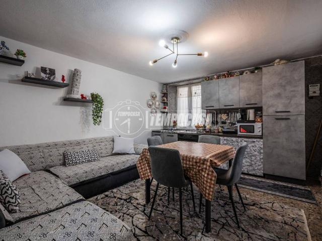 Appartamento in vendita a Medesano, Felegara
