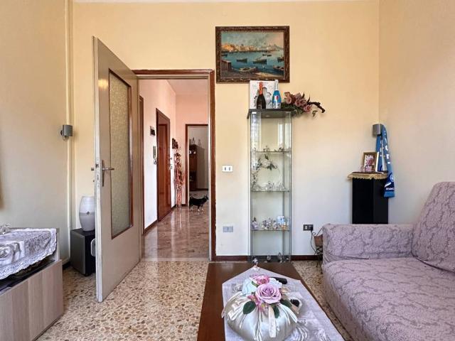 Appartamento in vendita a Medesano, Felegara