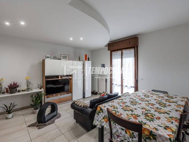 Appartamento in vendita a Medesano, Felegara