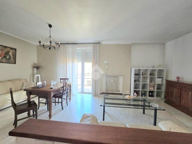 Appartamento in vendita a Medesano, Felegara
