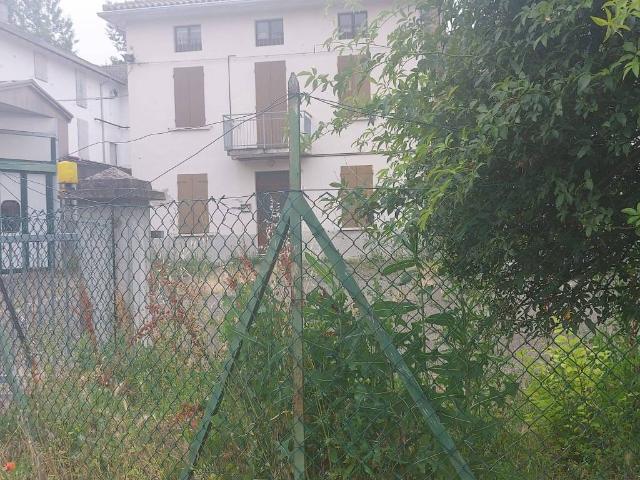 Appartamento in vendita a Medesano, Reggio Emilia