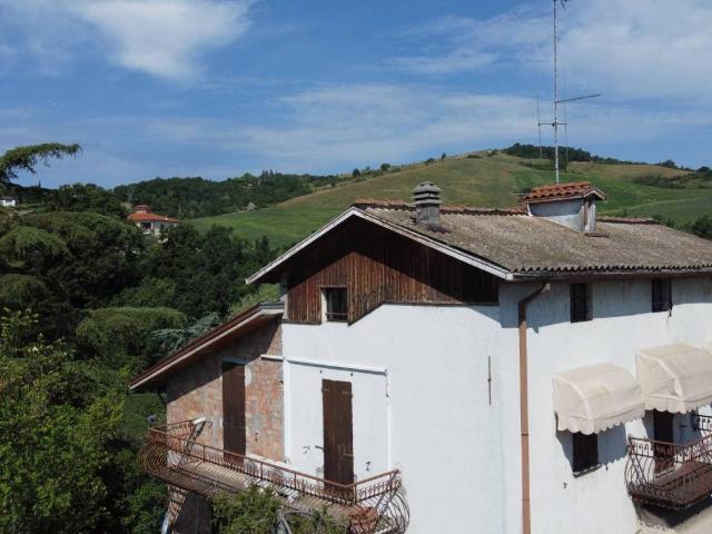 Appartamento in vendita a Medesano, Ramiola