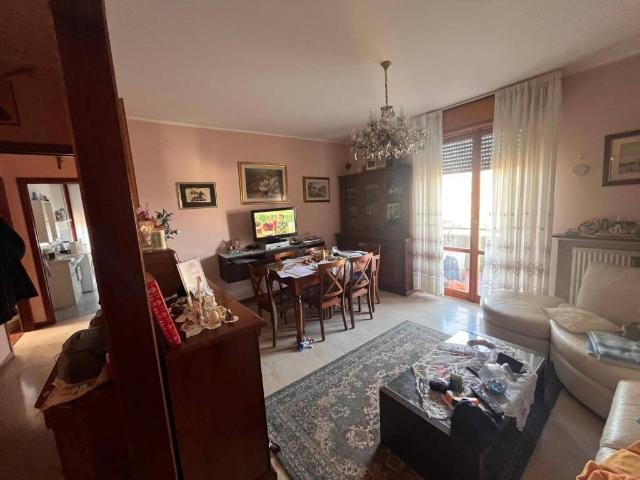 Appartamento in vendita a Ramiola, Parma