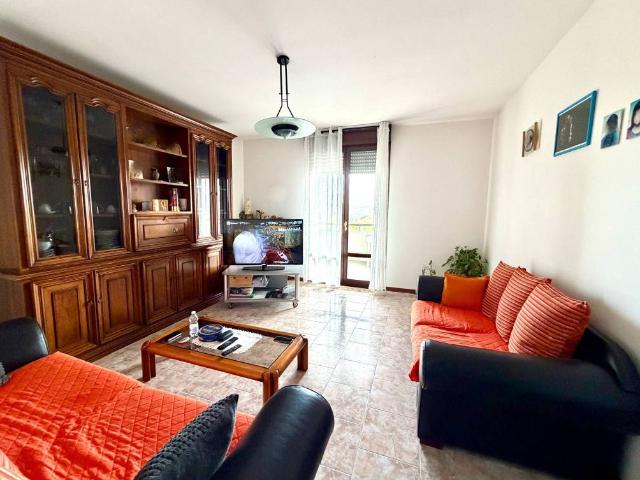 Appartamento in vendita a Medesano, Felegara