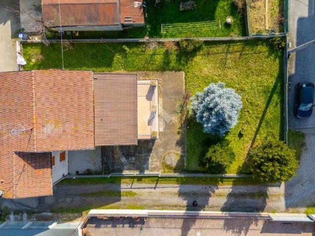 Villa Indipendente in vendita a Medesano