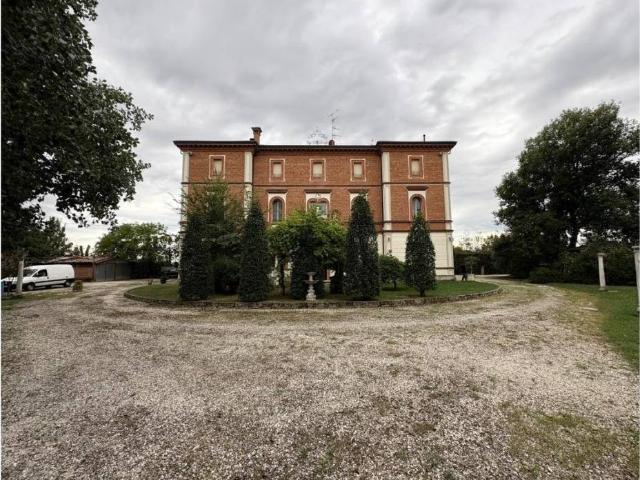 Appartamento in vendita a Nuovo Circondario Imolese, Medicina