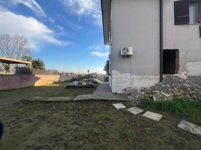 Appartamento in vendita a Mediglia, Lombardia