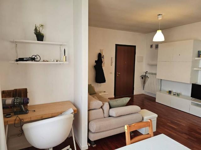 Appartamento in vendita a Mediglia, Lombardia
