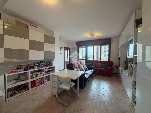 Appartamento in vendita a Mediglia, Lombardia