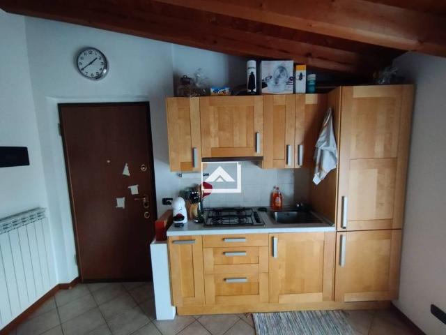 Appartamento in vendita a Mediglia, Lombardia