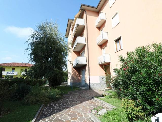 Appartamento in vendita a Medolago, Lombardia