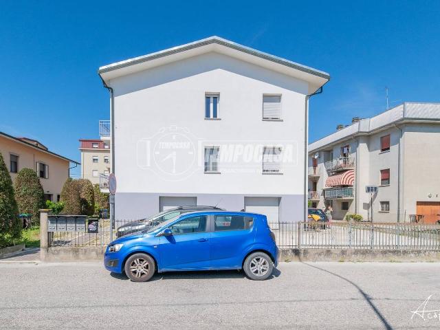 Appartamento in vendita a Camurana, Medolla