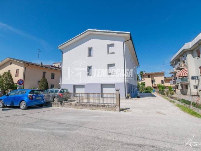 Appartamento in vendita a Unione Comuni Modenesi Area Nord, Medolla