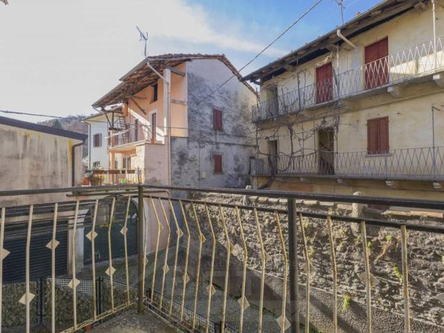 Appartamento in vendita a Piemonte, Novara