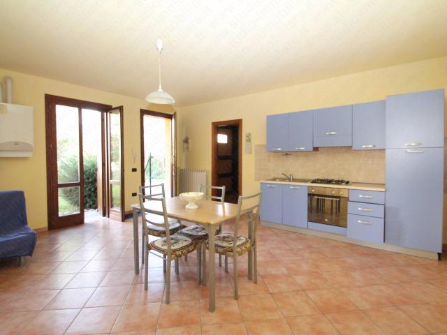 Appartamento in vendita a Melara, Veneto