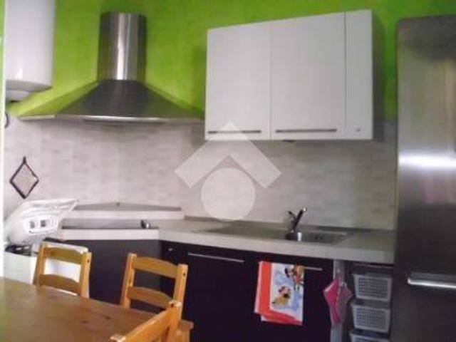 Appartamento in vendita a Melegnano, Milano