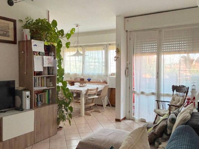 Appartamento in vendita a Melegnano, Lombardia