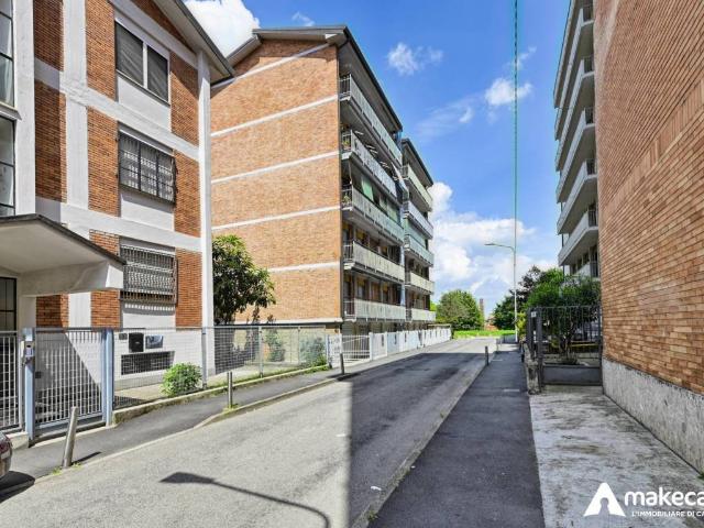 Appartamento in vendita a Melegnano, Lombardia
