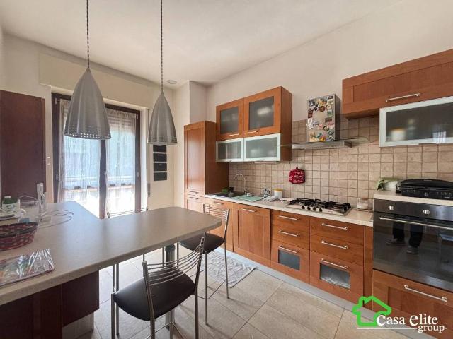 Appartamento in vendita a Melegnano, Lombardia
