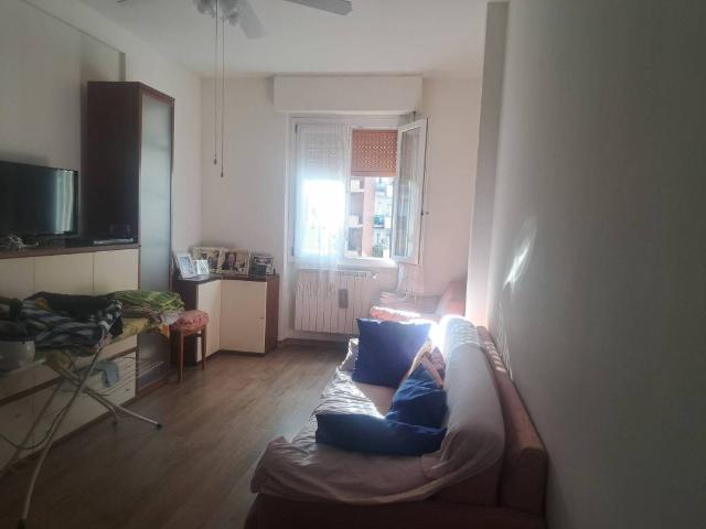 Appartamento in vendita a Melegnano, Lombardia