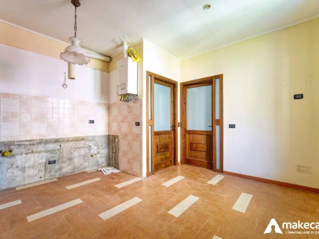 Appartamento in vendita a Melegnano, Lombardia