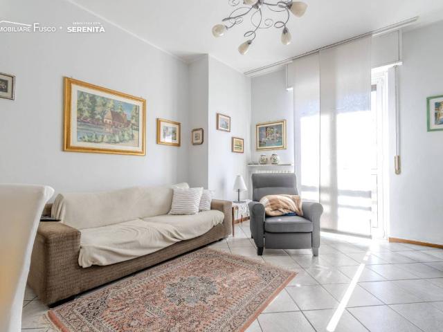 Appartamento in vendita a Melegnano, Lombardia
