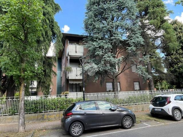 Appartamento in vendita a Melegnano, Lombardia