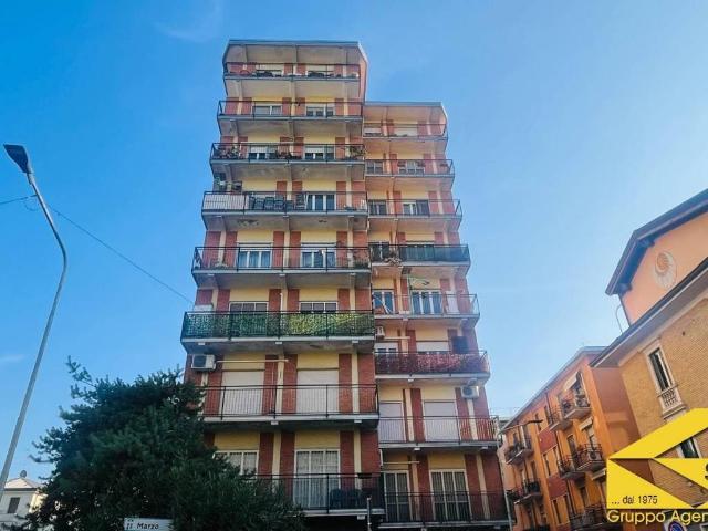 Appartamento in vendita a Melegnano, Milano