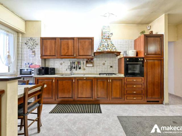 Appartamento in vendita a Melegnano, Lombardia