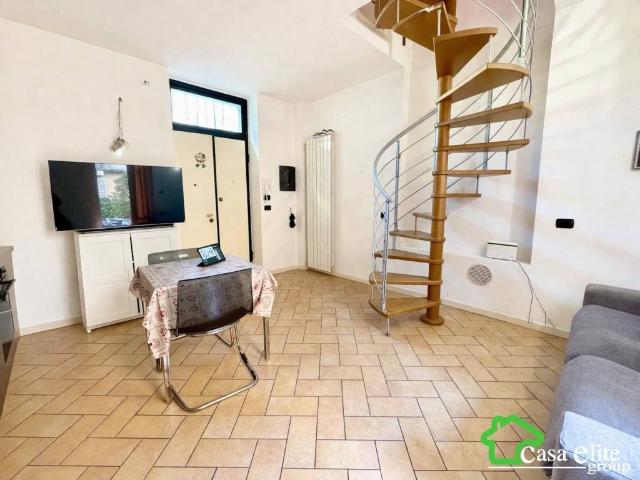 Appartamento in vendita a Melegnano, Lombardia