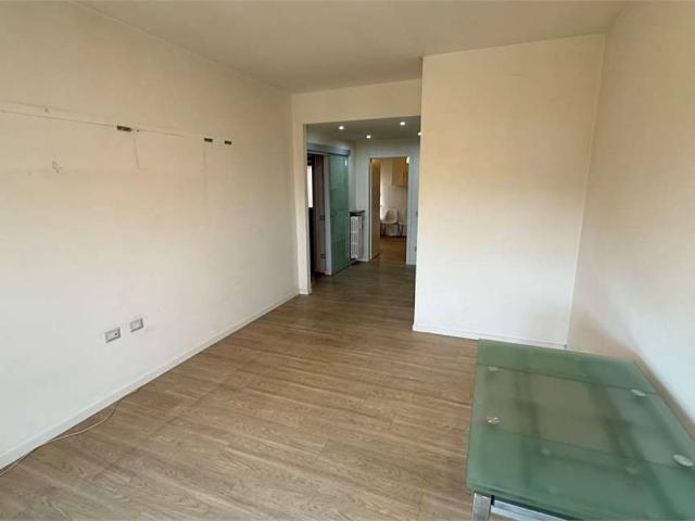 Appartamento in vendita a Melegnano, Lombardia