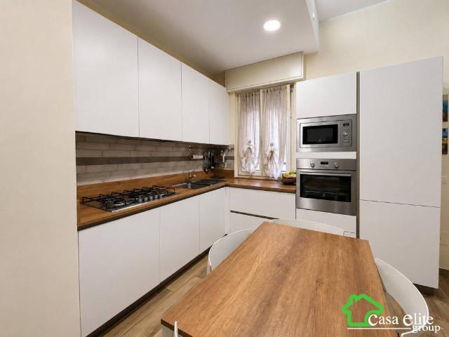 Appartamento in vendita a Melegnano, Lombardia