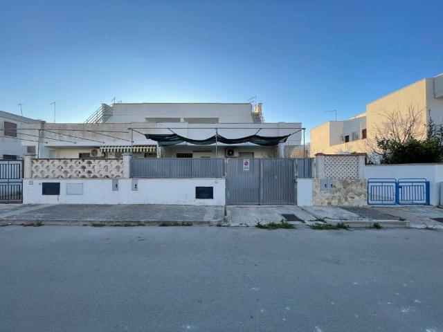 Appartamento in vendita a Puglia, Lecce