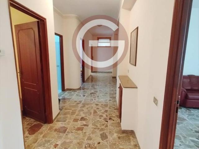 Appartamento in vendita a Calabria, Reggio Calabria