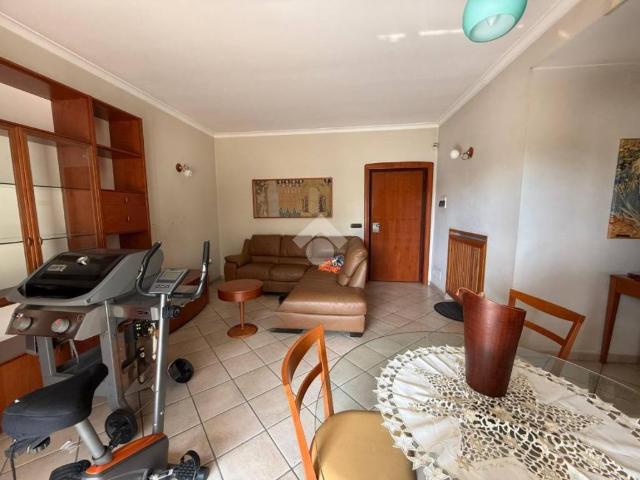 Appartamento in vendita a Melito Di Napoli, Campania