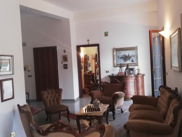 Appartamento in vendita a Calabria, Reggio Calabria