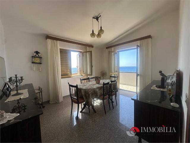 Appartamento in vendita a Calabria, Reggio Calabria