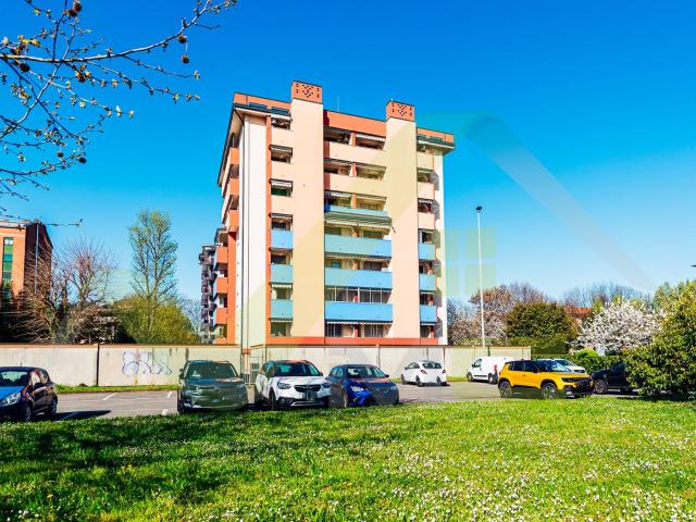 Appartamento in vendita a Melzo, Milano