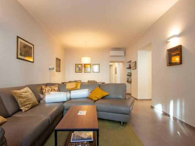 Appartamento in vendita a Loveno, Menaggio