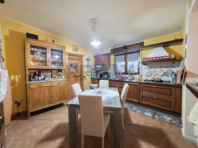 Appartamento in vendita a Calabria, Cosenza