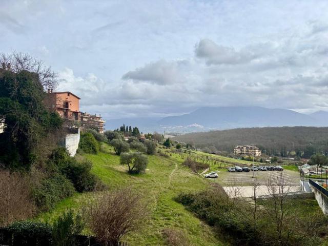 Appartamento in vendita a Roma Capitale, Lazio