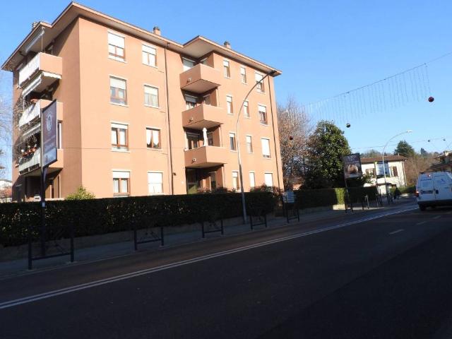 Appartamento in vendita a Novate Brianza, Merate