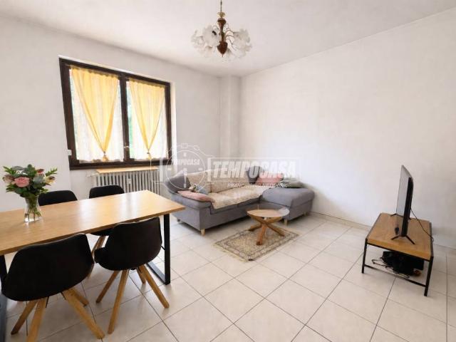 Appartamento in vendita a Novate Brianza, Merate