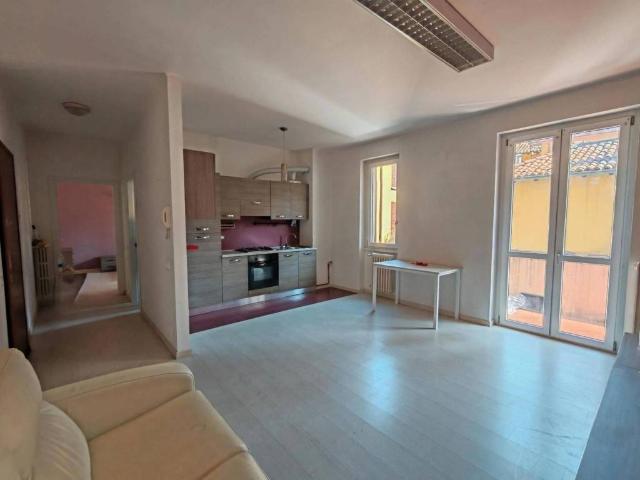 Appartamento in vendita a Novate Brianza, Merate